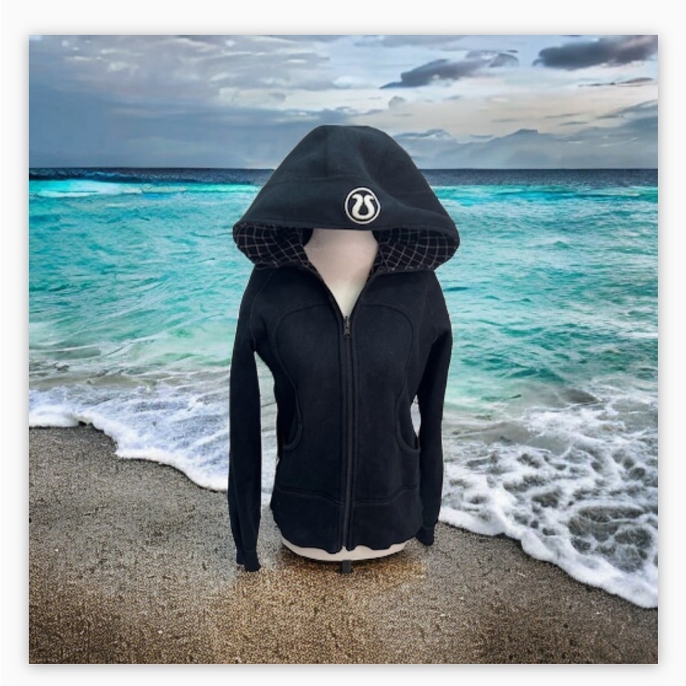 Lululemon Black Reversible Scuba Hoodie -fleece lined Size 6 EUC​ - Picture 8 of 11
